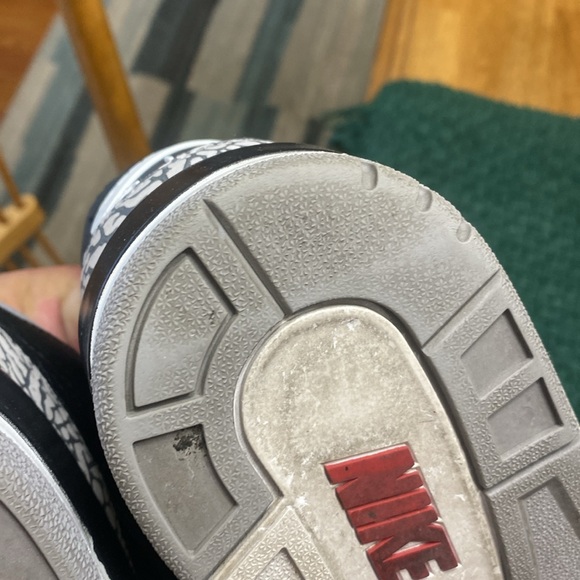 Jordan 3 ( PRICE FIRM) - Picture 7 of 9